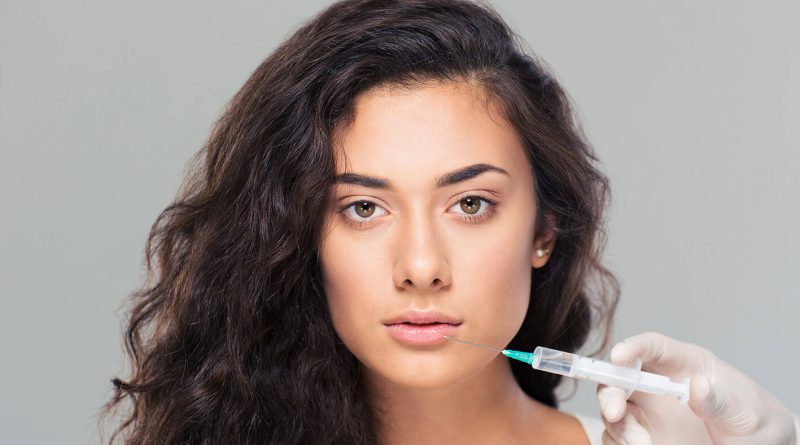 relleno-de-labios-con-acido-hialuronico-clinicasdh