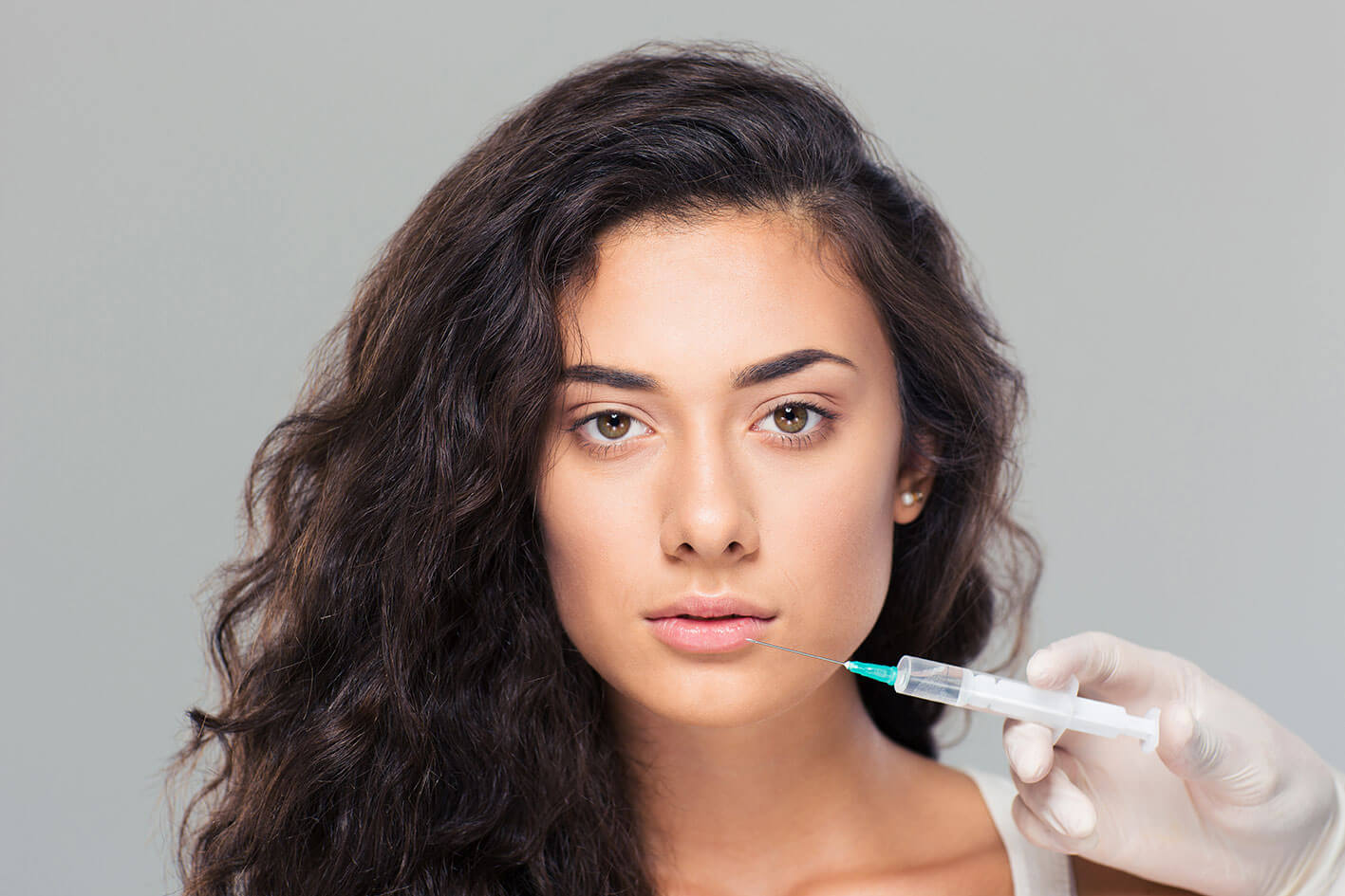 relleno-de-labios-con-acido-hialuronico-clinicasdh